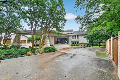 4 Lombardy Court, Benbrook, TX 76132 - Photo 2