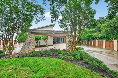 4 Lombardy Court, Benbrook, TX 76132 - Photo 1