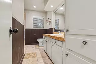 219 W Jefferson St, Palmer, TX 75152 - Photo 22