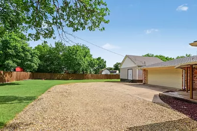 219 W Jefferson Street, Palmer, TX 75152 - Photo 28