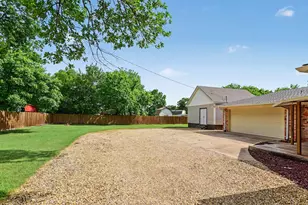 219 W Jefferson St, Palmer, TX 75152 - Photo 28