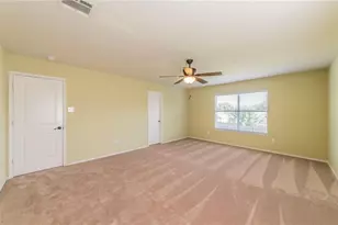 560 Griffith Dr, Saginaw, TX 76179 - Photo 10