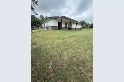 1211 W 6th Street, Lampasas, TX 76550 - Photo 30
