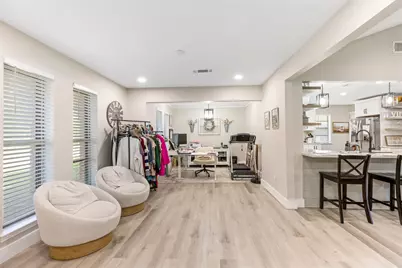 4014 Kerr Circle, Farmers Branch, TX 75244 - Photo 6