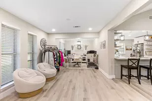 4014 Kerr Cir, Farmers Branch, TX 75244 - Photo 6