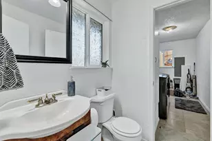 1401 Greentree Ln, Garland, TX 75042 - Photo 18