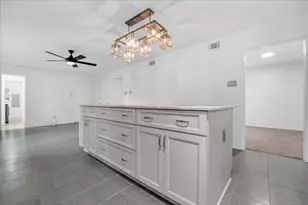 1401 Greentree Ln, Garland, TX 75042 - Photo 12