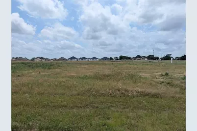 1050 Autumn Trail, Mabank, TX 75147 - Photo 2
