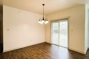 212 Lasso Cir, Mabank, TX 75143 - Photo 6