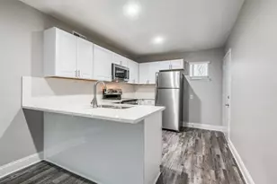 4701 Cedar Springs Rd, Dallas, TX 75219 - Photo 12