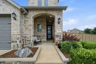 3529 Tulip Dr, Aubrey, TX 76227 - Photo 4