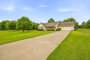 3708 Indian Creek Trail, Granbury, TX 76049 - Photo 4