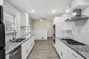 9007 Sweetwater Dr, Dallas, TX 75228 - Photo 8