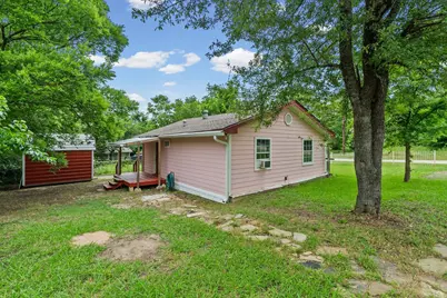 325 West Lane, Quinlan, TX 75474 - Photo 18