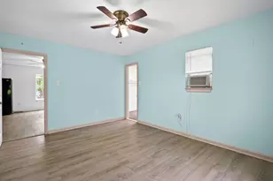 325 West Ln, Quinlan, TX 75474 - Photo 12