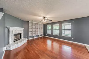 1036 Triple Crown Dr, Fort Worth, TX 76179 - Photo 8