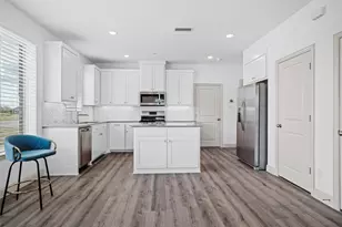 7053 Cedar Crk Dr, Grand Prairie, TX 75054 - Photo 10