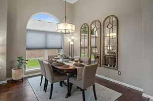 12136 Hawk Creek Dr, Frisco, TX 75033 - Photo 6