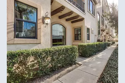 3012 Carmel Street, Dallas, TX 75204 - Photo 2