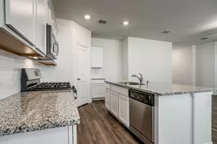 652 Ridgeback Trail, Fort Worth, TX 76052 - Photo 8