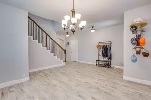 1116 Bear Oak Dr, Burleson, TX 76028 - Photo 4
