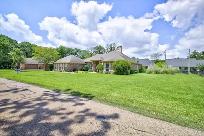 111 Trailwood Road, Enchanted Oaks, TX 75156 - Photo 2