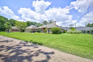 111 Trailwood Rd, Enchanted Oaks, TX 75156 - Photo 2