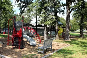 111 Trailwood Rd, Enchanted Oaks, TX 75156 - Photo 40