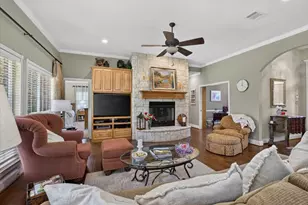 111 Trailwood Rd, Enchanted Oaks, TX 75156 - Photo 8