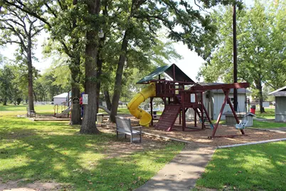 111 Trailwood Road, Enchanted Oaks, TX 75156 - Photo 40