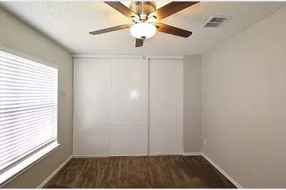 300 Rosewood Lane, Cedar Hill, TX 75104 - Photo 14
