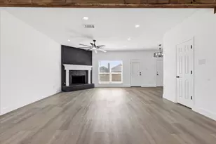 1428 Chapman Dr, Lancaster, TX 75134 - Photo 4