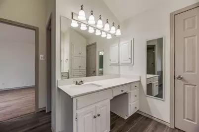 1204 Dentonshire Drive, Carrollton, TX 75007 - Photo 14