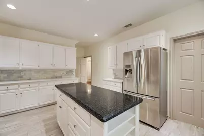 1204 Dentonshire Drive, Carrollton, TX 75007 - Photo 6