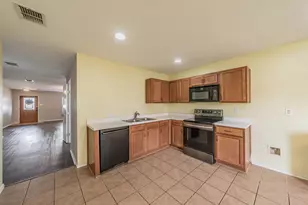 208 Weber River tr, Fort Worth, TX 76140 - Photo 14