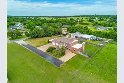 807 Caddo Road, Joshua, TX 76058 - Photo 36