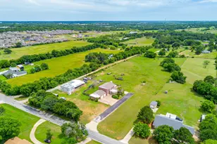 807 Caddo Rd, Joshua, TX 76058 - Photo 38