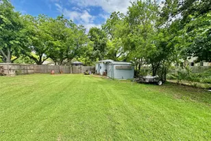 121 N Homer St, Ranger, TX 76470 - Photo 4