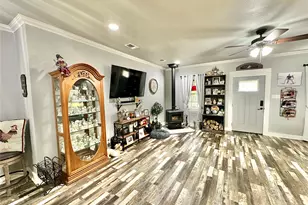 121 N Homer St, Ranger, TX 76470 - Photo 8