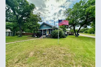 121 N Homer Street, Ranger, TX 76470 - Photo 2