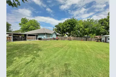 121 N Homer Street, Ranger, TX 76470 - Photo 6
