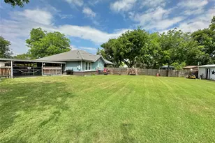121 N Homer St, Ranger, TX 76470 - Photo 6