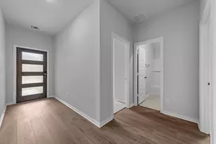 548 Stone Holw Dr, Van Alstyne, TX 75495 - Photo 4