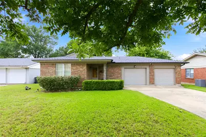 3712 Stadium Drive, Fort Worth, TX 76109 - Photo 2