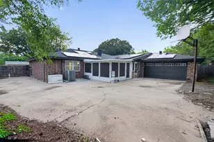 1716 Cynthia Ln, Hurst, TX 76054 - Photo 16