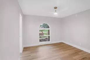 1716 Cynthia Ln, Hurst, TX 76054 - Photo 14