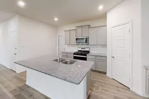 2901 Bald Eagle Blvd, Aubrey, TX 76227 - Photo 4