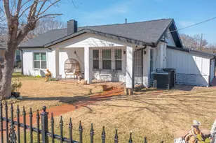 3101 Ouida Ave, Dallas, TX 75211 - Photo 2