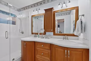1917 Village Creek Dr, Garland, TX 75040 - Photo 14
