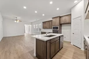 9225 Buckeye Bnd, Little Elm, TX 75068 - Photo 12